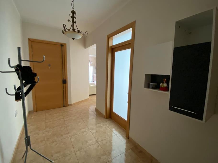 May Flower: Modern Flat Close To Airport/Bus Stops Tarxien Ngoại thất bức ảnh