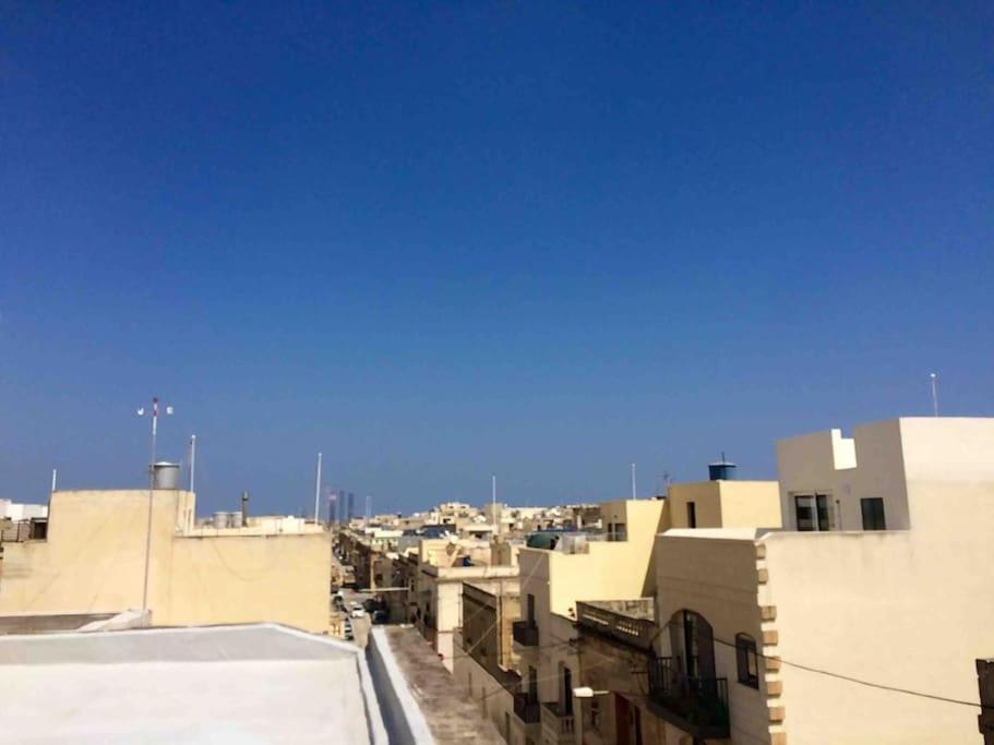 May Flower: Modern Flat Close To Airport/Bus Stops Tarxien Ngoại thất bức ảnh
